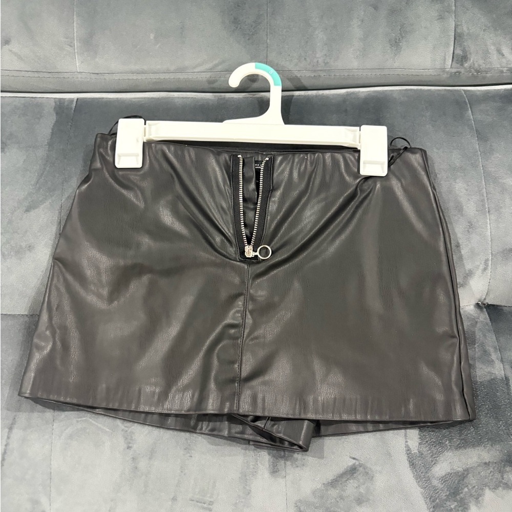 Zara Black Leather Mini Skort